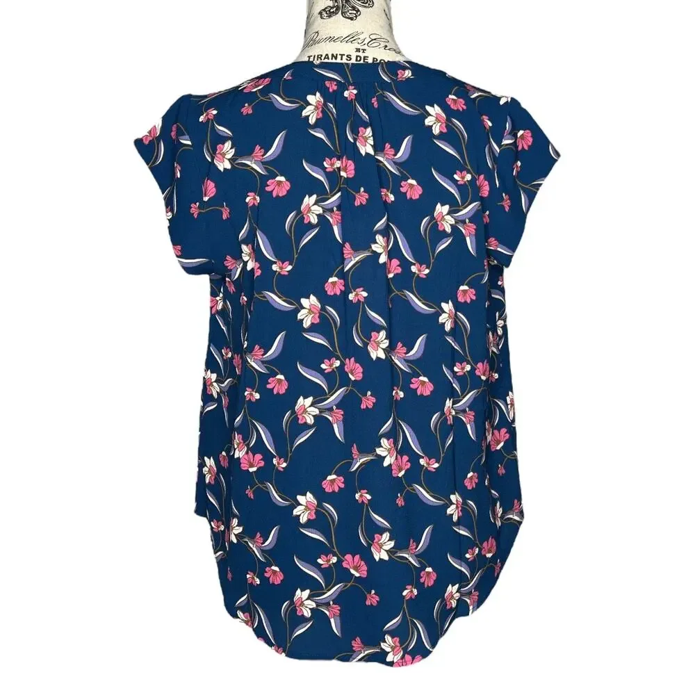 41Hawthorn (S) Morey Split Neck Short Sleeve Blouse - Stitch Fix Floral Top - Picture 4 of 10